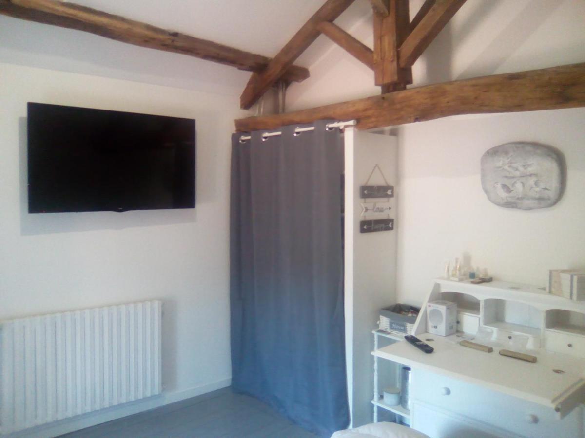 Mas Des Vignes Piscine Chauffee Bed & Breakfast Le Champ-Saint-Pere Bagian luar foto