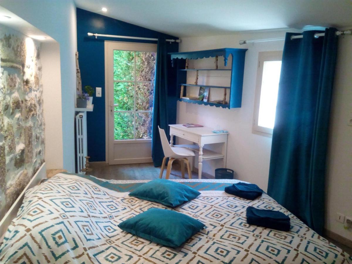 Mas Des Vignes Piscine Chauffee Bed & Breakfast Le Champ-Saint-Pere Bagian luar foto